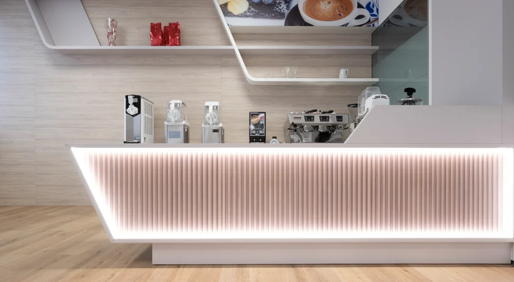 <p>SPM, Al centro dell’eccellenza<br />
Visita il Center of Excellence</p>