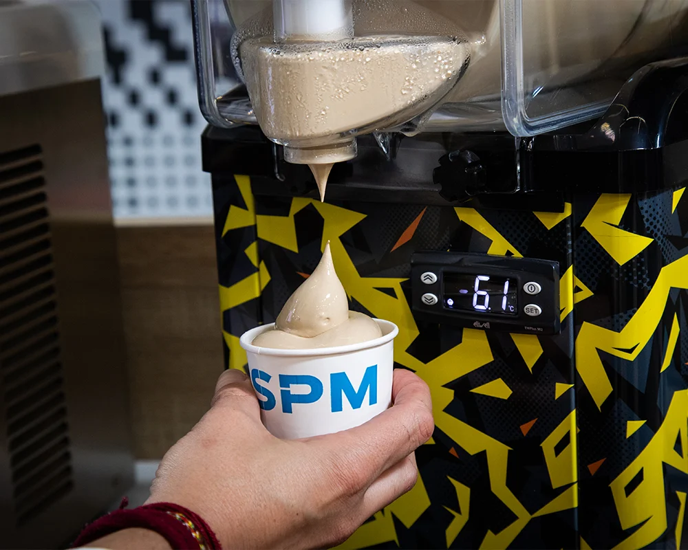 product-dispensing-cold-coffee-cream-dispenser-SPM-1000x800